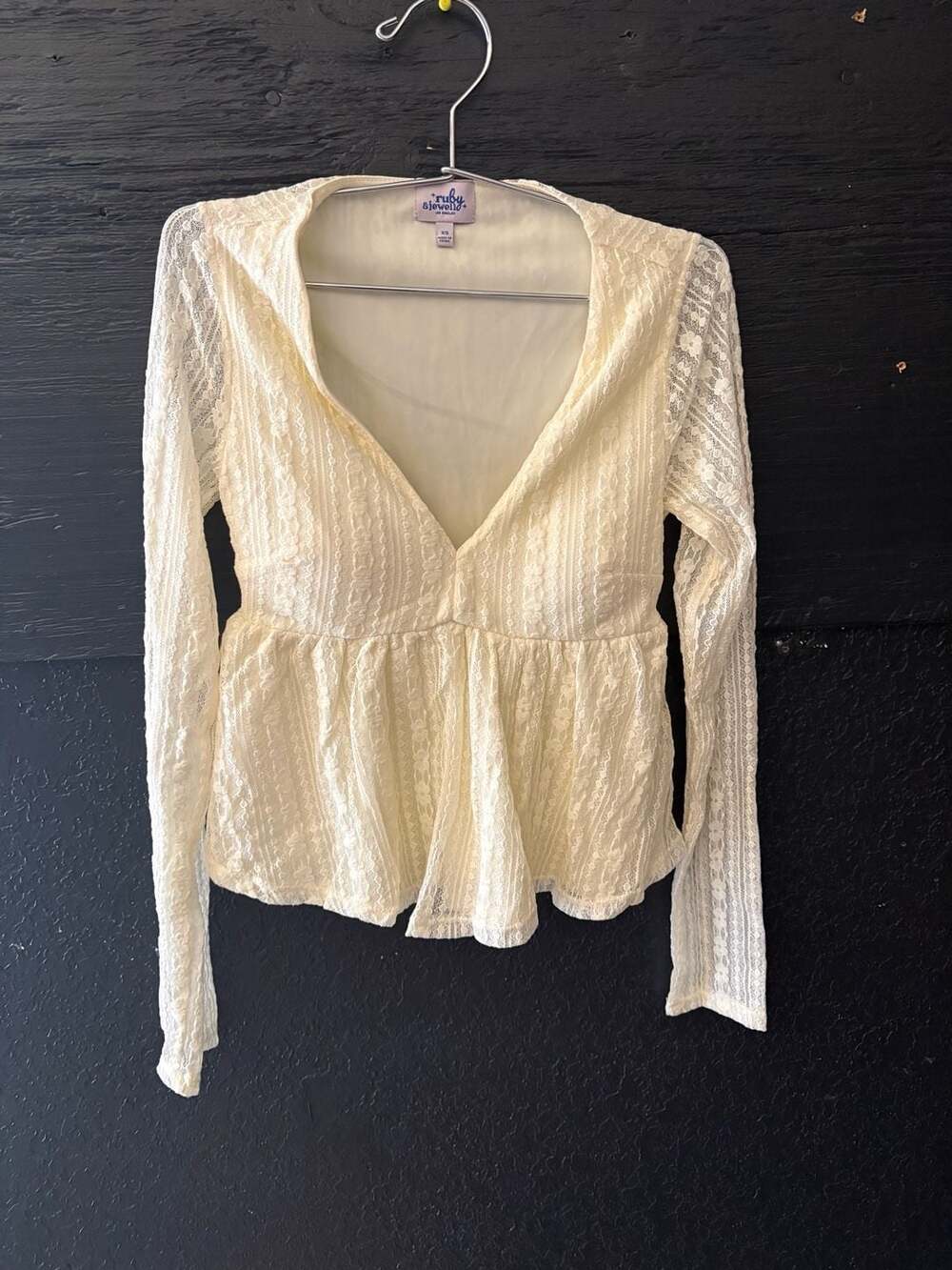 Ruby & Jewell Long Sleeve Lace Surplice V-Neck Peplum Top Ivory XS